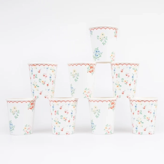 meri meri ditsy posy scalloped cups