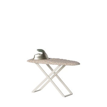 maileg iron and ironing board, mouse