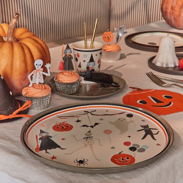 meri meri its halloween dinner plates